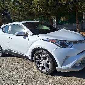 Toyota C-HR 2019