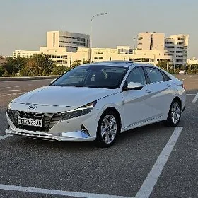 Hyundai Elantra 2021