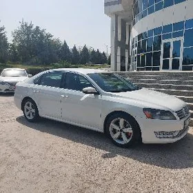 Volkswagen Passat 2012