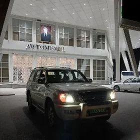 Lexus LX 470 2001