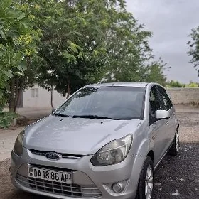 Ford Figo 2011