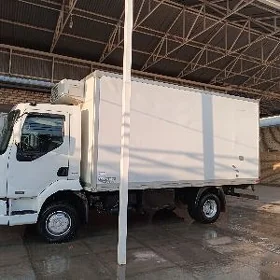 Mitsubishi Canter 2003