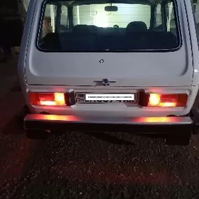 Lada Niva 1993