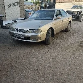 Toyota Vista 1997
