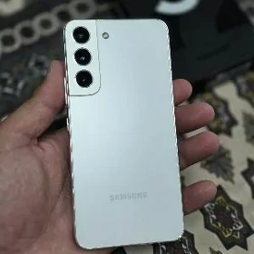 Samsung S22  8/256Gb