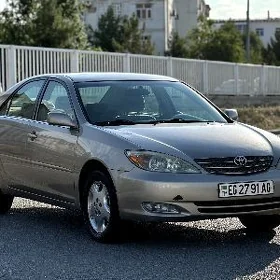 Toyota Camry 2003