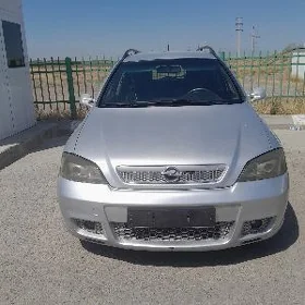 Opel Astra 2004