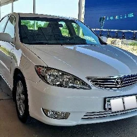 Toyota Camry 2004