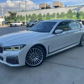 BMW 740 2020