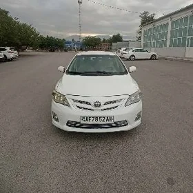 Toyota Corolla 2012