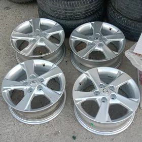 2012 karolla disga R16
