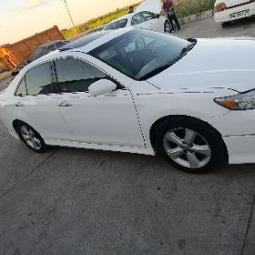 Toyota Camry 2011
