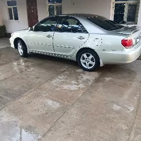 Toyota Camry 2003