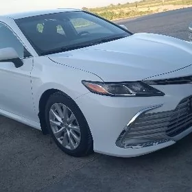 Toyota Camry 2020