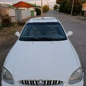 Hyundai Sonata 2001