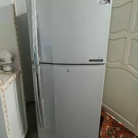 холодильник TOSHIBA