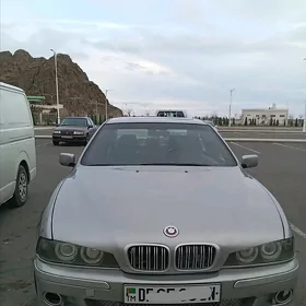 BMW E39 2002