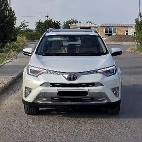 Toyota RAV4 2018