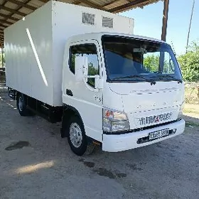 Mitsubishi Canter 2008