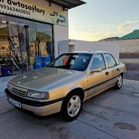 Opel Vectra 1990