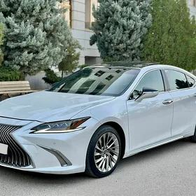 Lexus ES 350 2019