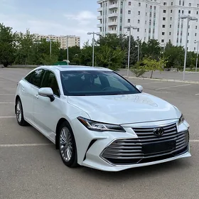 Toyota Avalon 2019