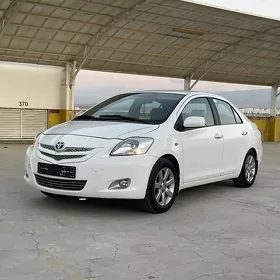 Toyota Yaris 2010
