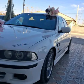 BMW E39 1999