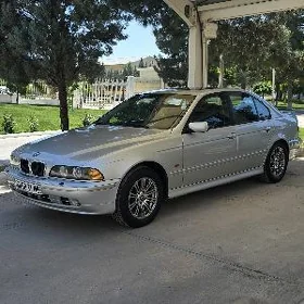 BMW E39 1998