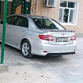 Toyota Corolla 2011