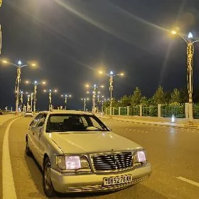 Mercedes-Benz 600SEL 1992