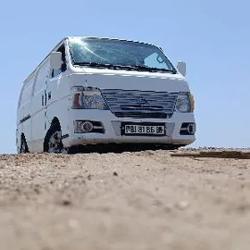 Nissan Urvan 2004
