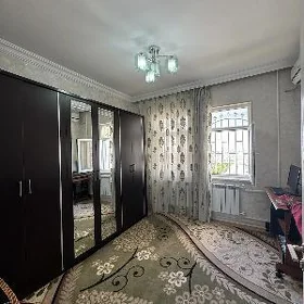 4 ком Мир 6.  110 кв² Евро