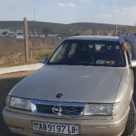 Opel Vectra 1992