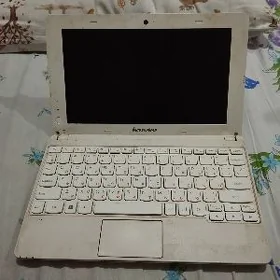Satlyk Lenovo kampyuter
