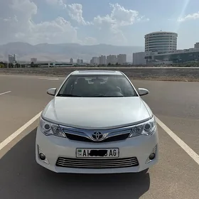 Toyota Camry 2012