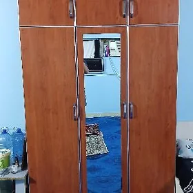 Шкаф