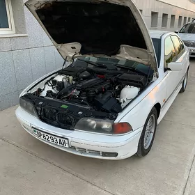 BMW 528 1999