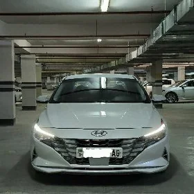 Hyundai Elantra 2021