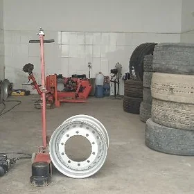wulkanzasiýa işçi
