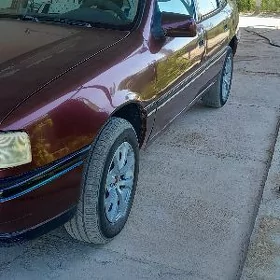 Opel Vectra 1990