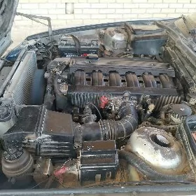 BMW 525 1990