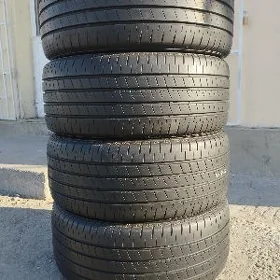 235 45 18 BRIDGESTONE