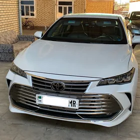 Toyota Avalon 2019