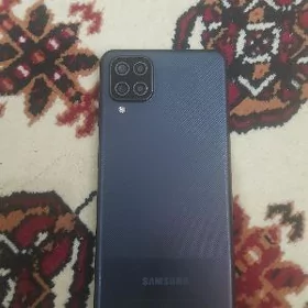 Samsung a12
