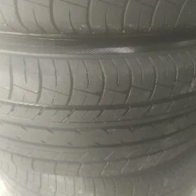 215/55/17