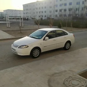 Daewoo Gentra 2013