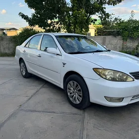 Toyota Camry 2005