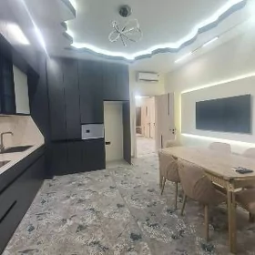 3 ком 2 этаж 120 кв