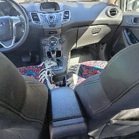 Ford Fiesta 2011